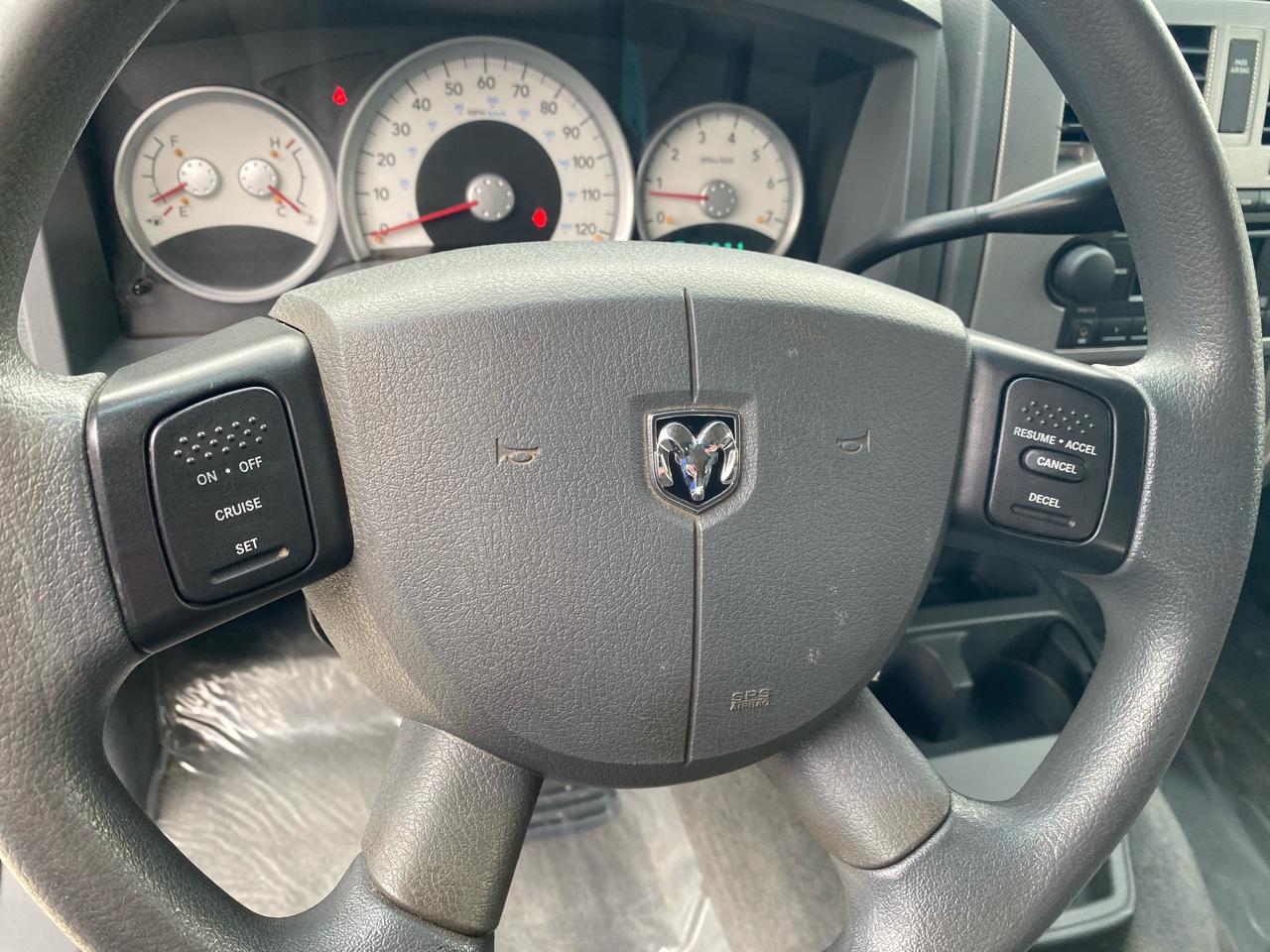 Dodge Dakota SLT Quad Cab 4WD 2006