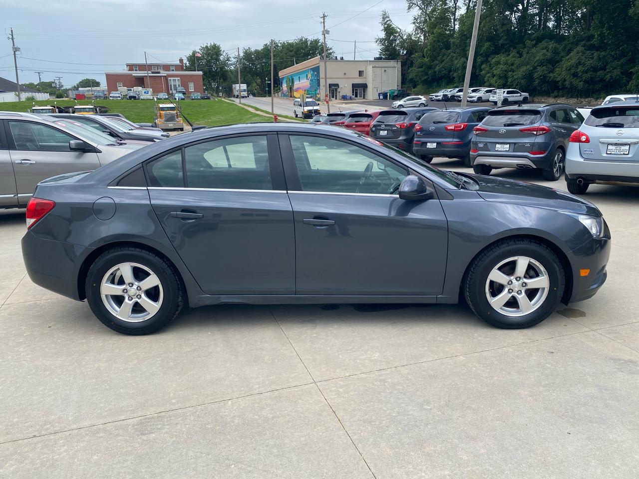 Chevrolet Cruze 1LT Auto 2013