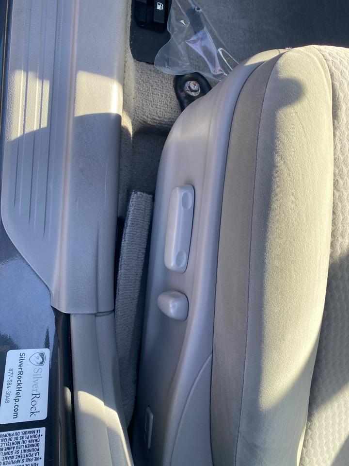 Toyota Camry Base 6-Spd AT 2011