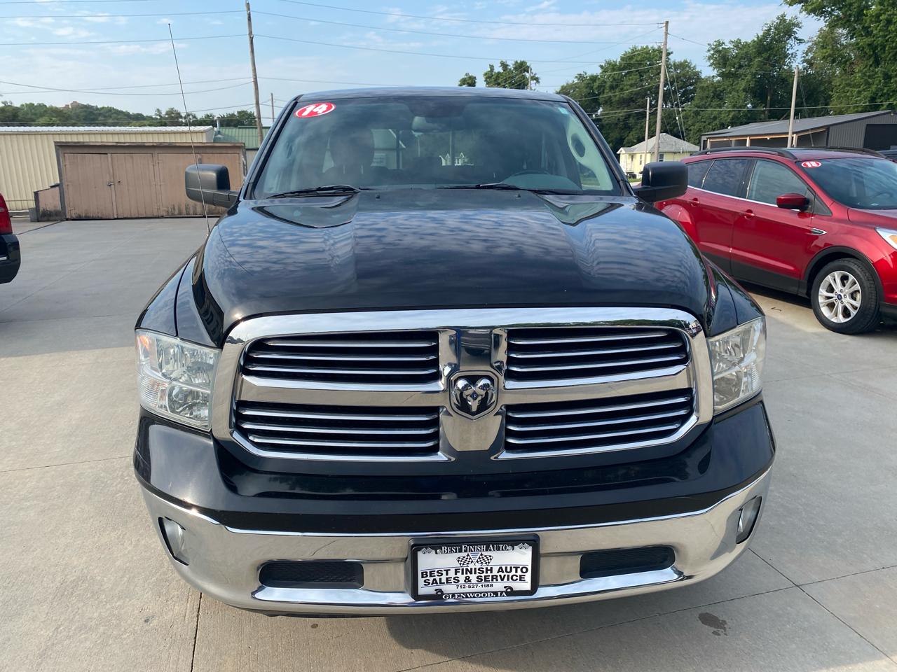 RAM 1500 4WD Quad Cab 140.5" Big Horn 2014