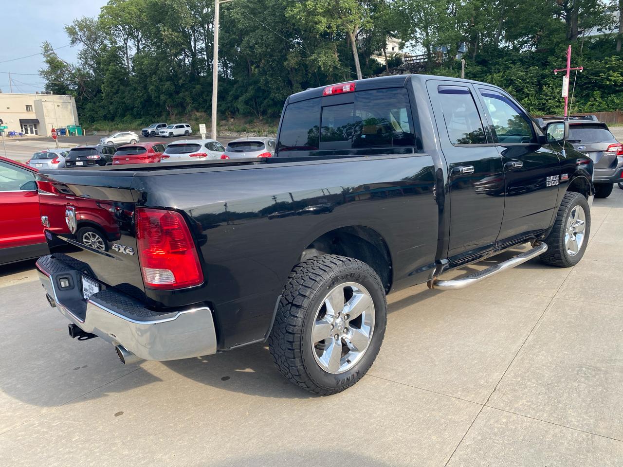 RAM 1500 4WD Quad Cab 140.5" Big Horn 2014