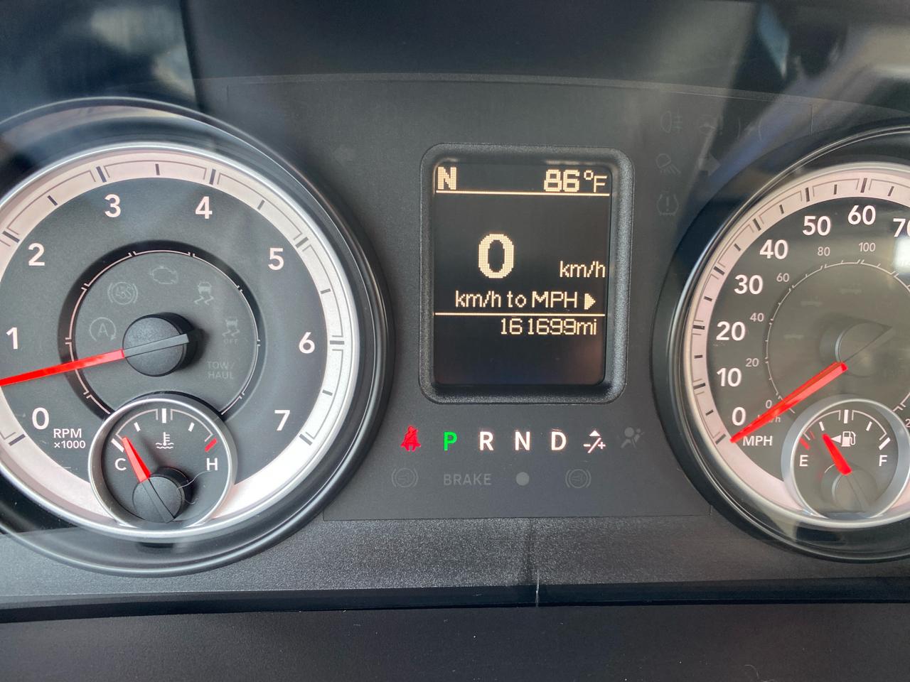 RAM 1500 4WD Quad Cab 140.5" Big Horn 2014