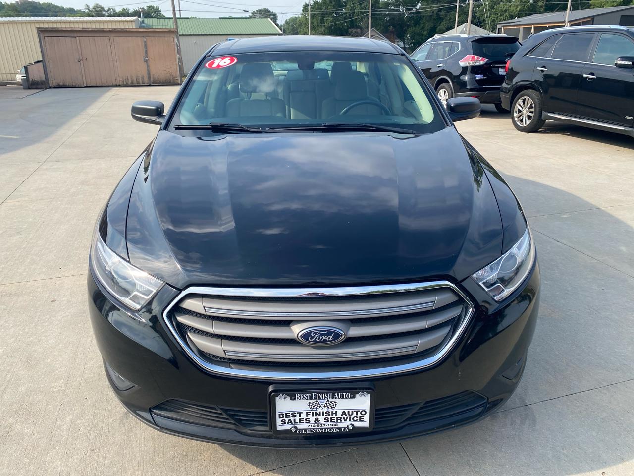 Ford Taurus SEL FWD 2016
