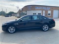 2016 Ford Taurus 