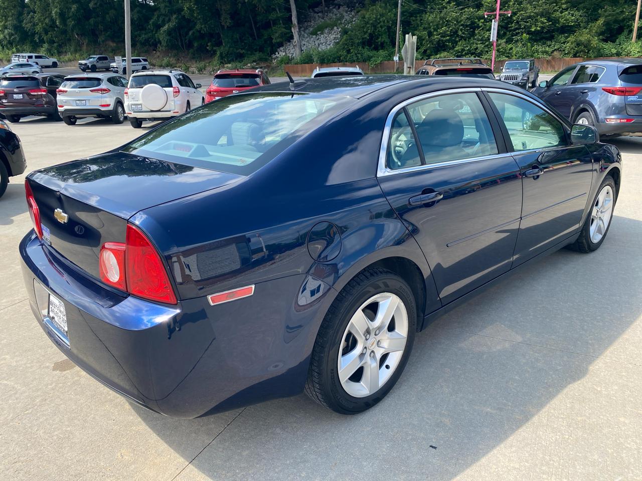 Chevrolet Malibu LS 2010
