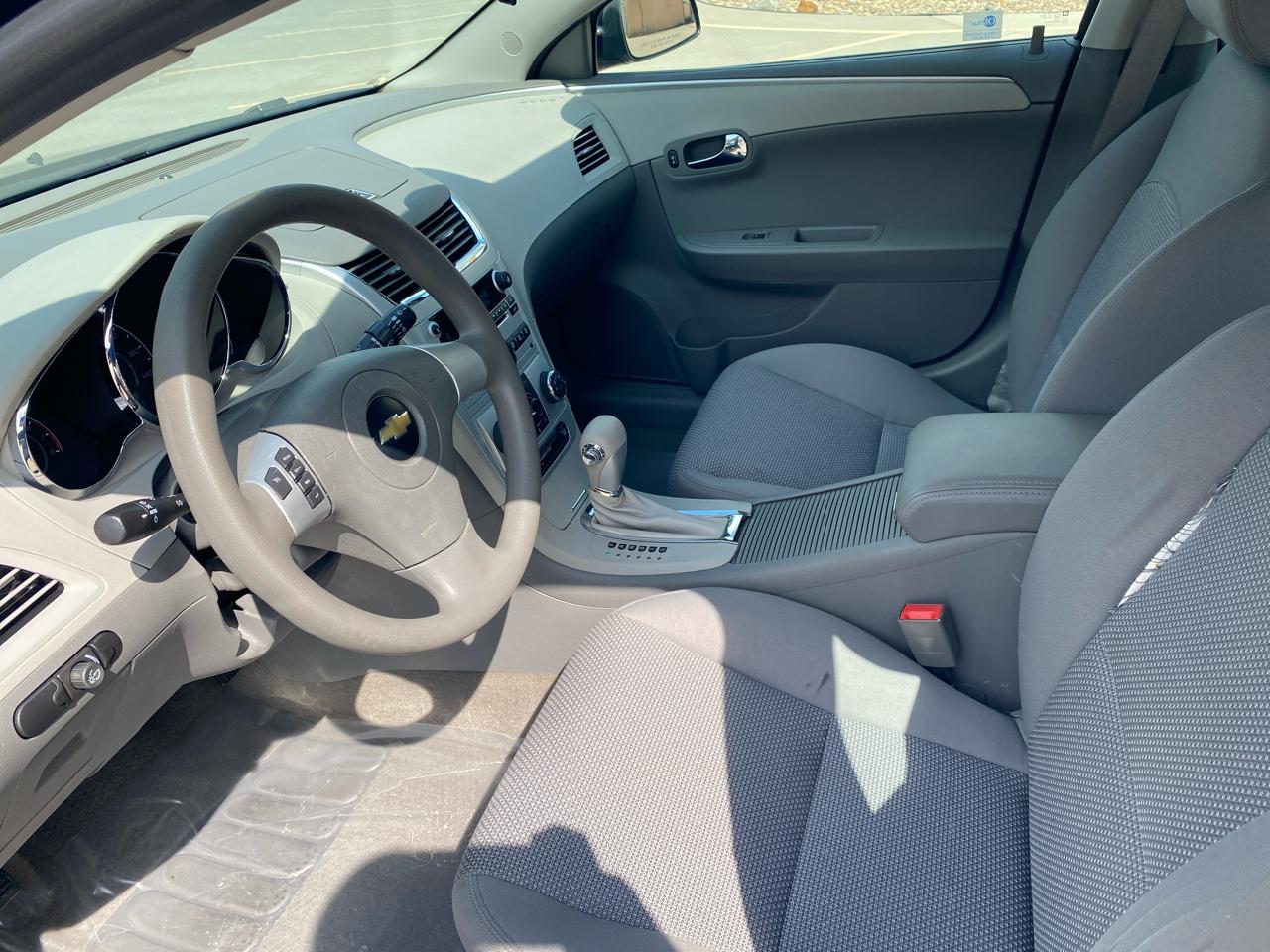 Chevrolet Malibu LS 2010