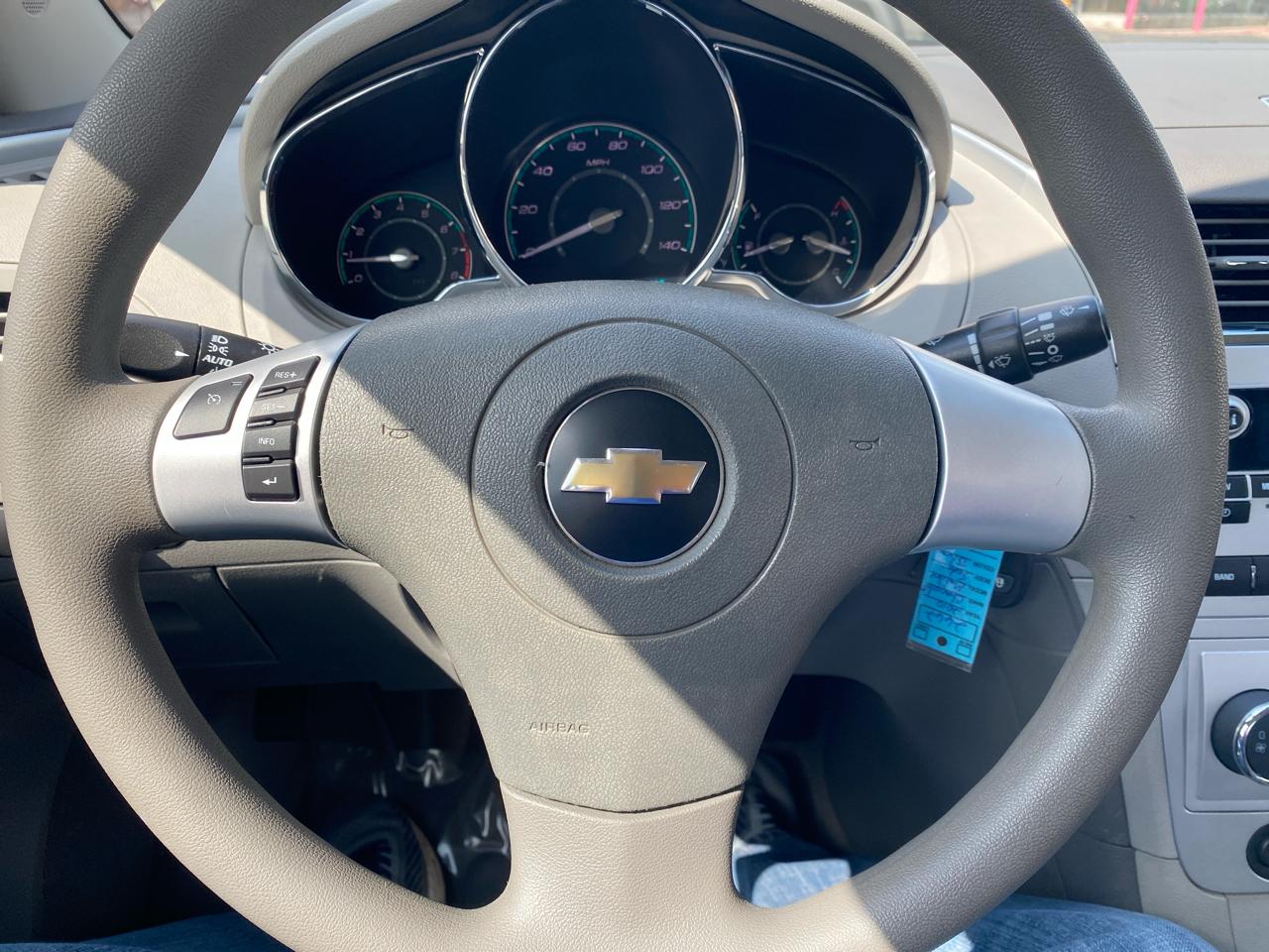 Chevrolet Malibu LS 2010