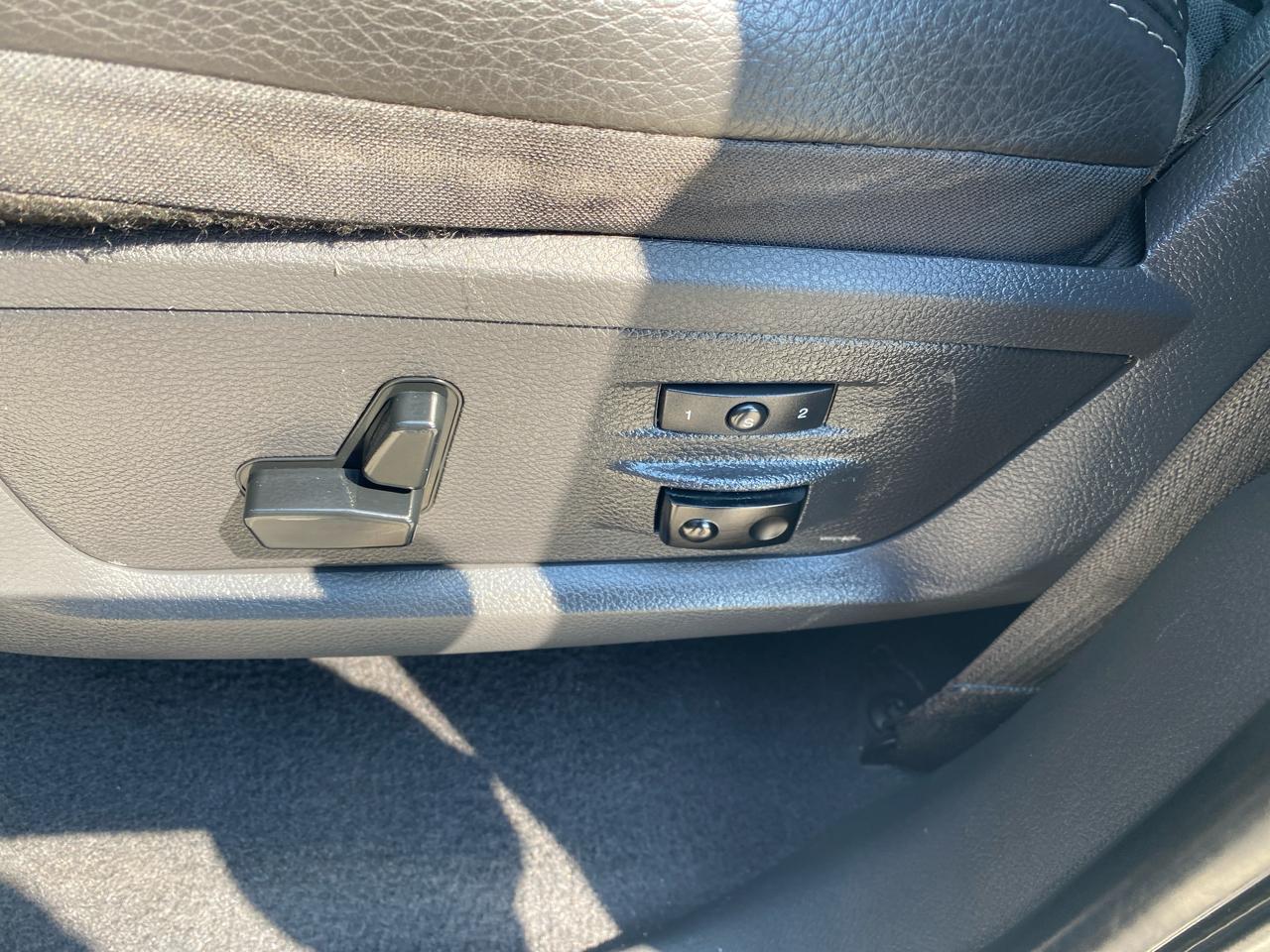 RAM 1500 4WD Quad Cab 140.5" Laramie 2010