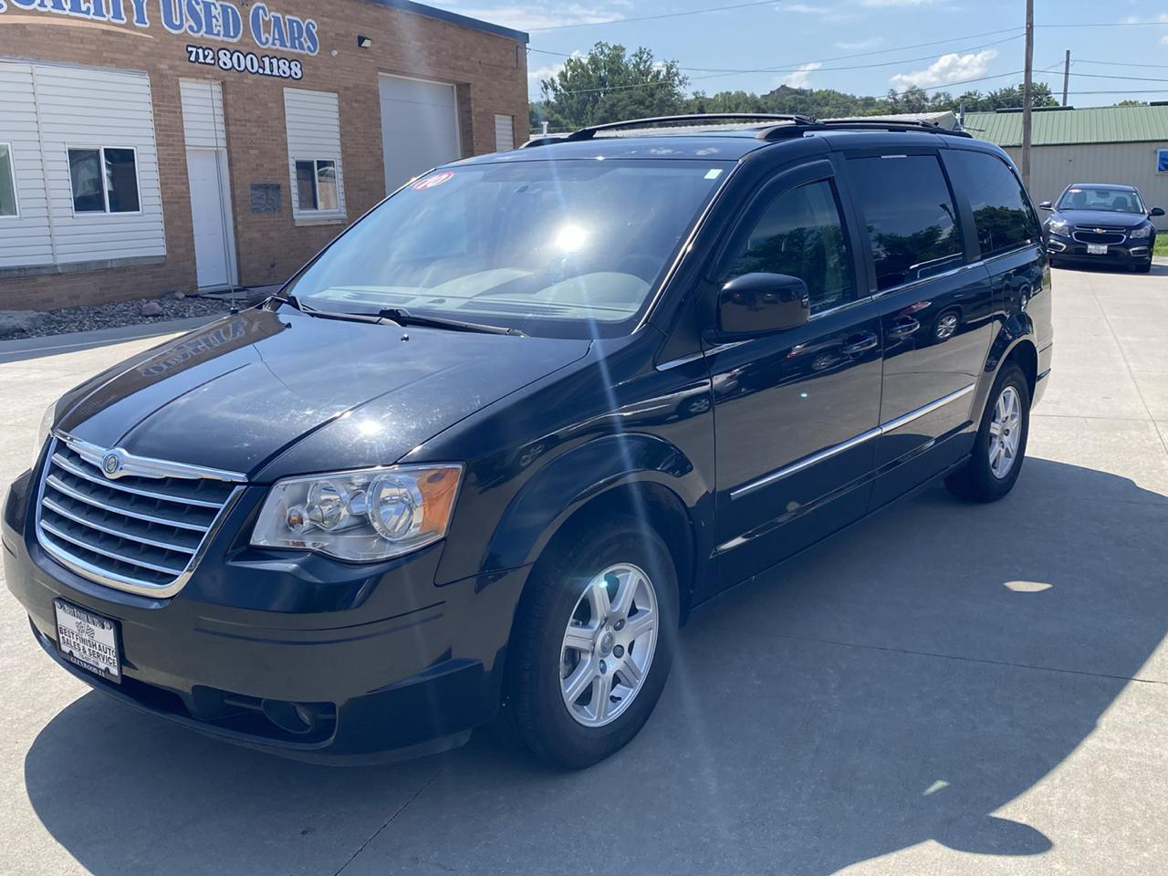 Chrysler Town & Country Touring 2010