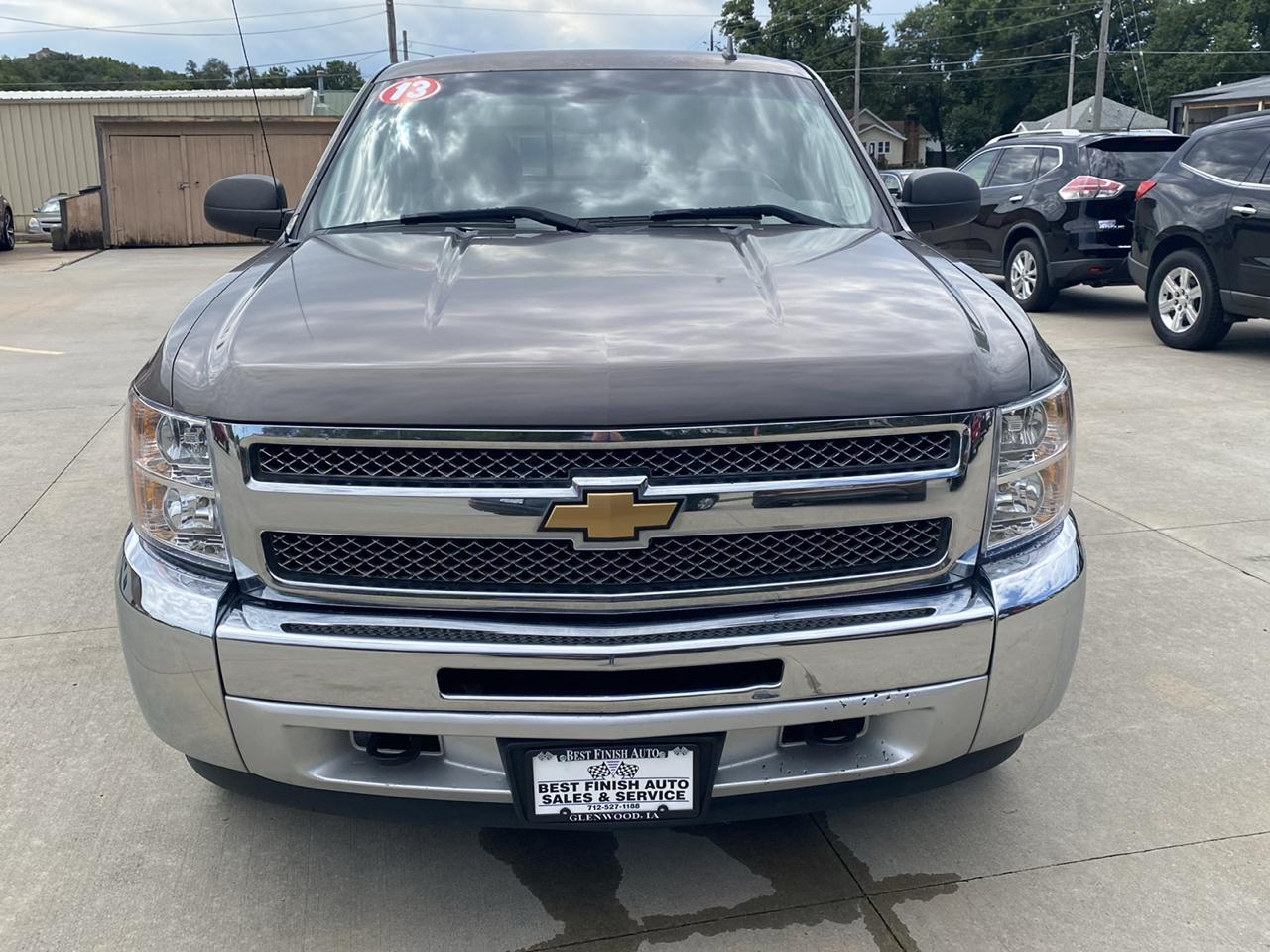 Chevrolet Silverado 1500 4dr Ext Cab 157.5" WB 4WD LT 2013