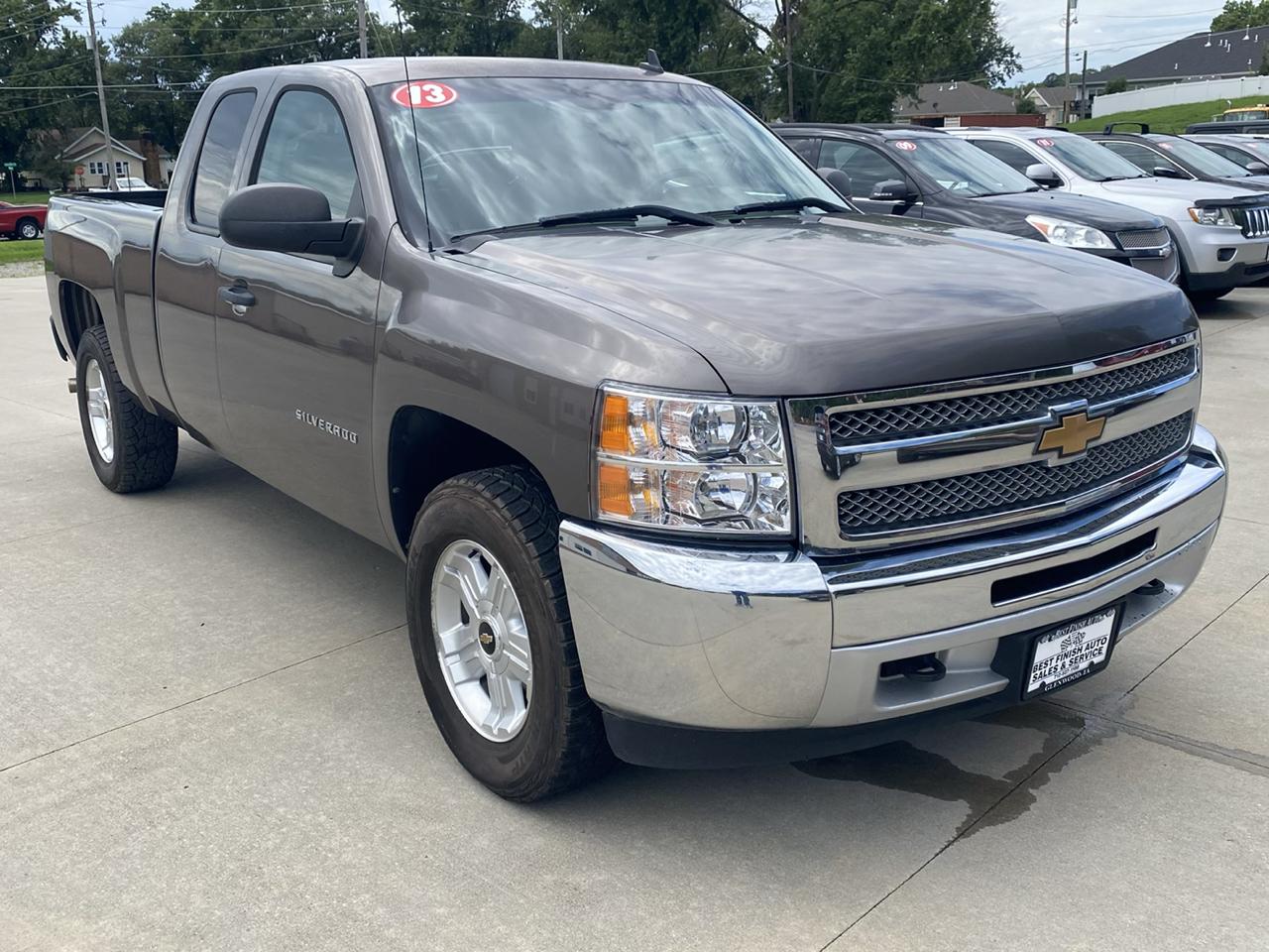 Chevrolet Silverado 1500 4dr Ext Cab 157.5" WB 4WD LT 2013