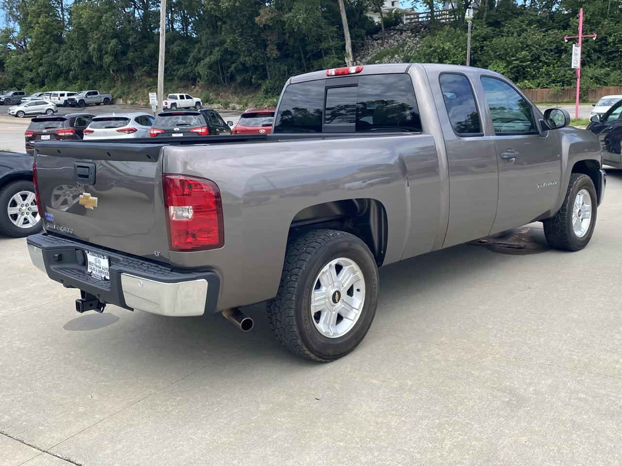 Chevrolet Silverado 1500 4dr Ext Cab 157.5" WB 4WD LT 2013