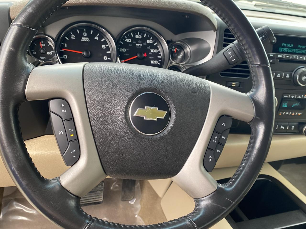 Chevrolet Silverado 1500 4dr Ext Cab 157.5" WB 4WD LT 2013