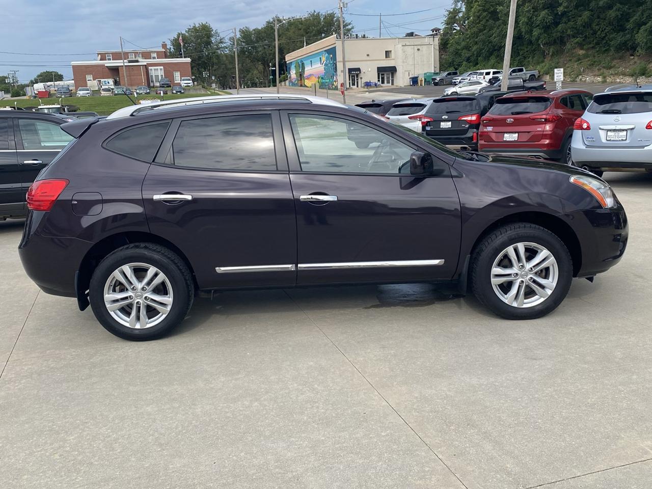 Nissan Rogue S AWD 2013