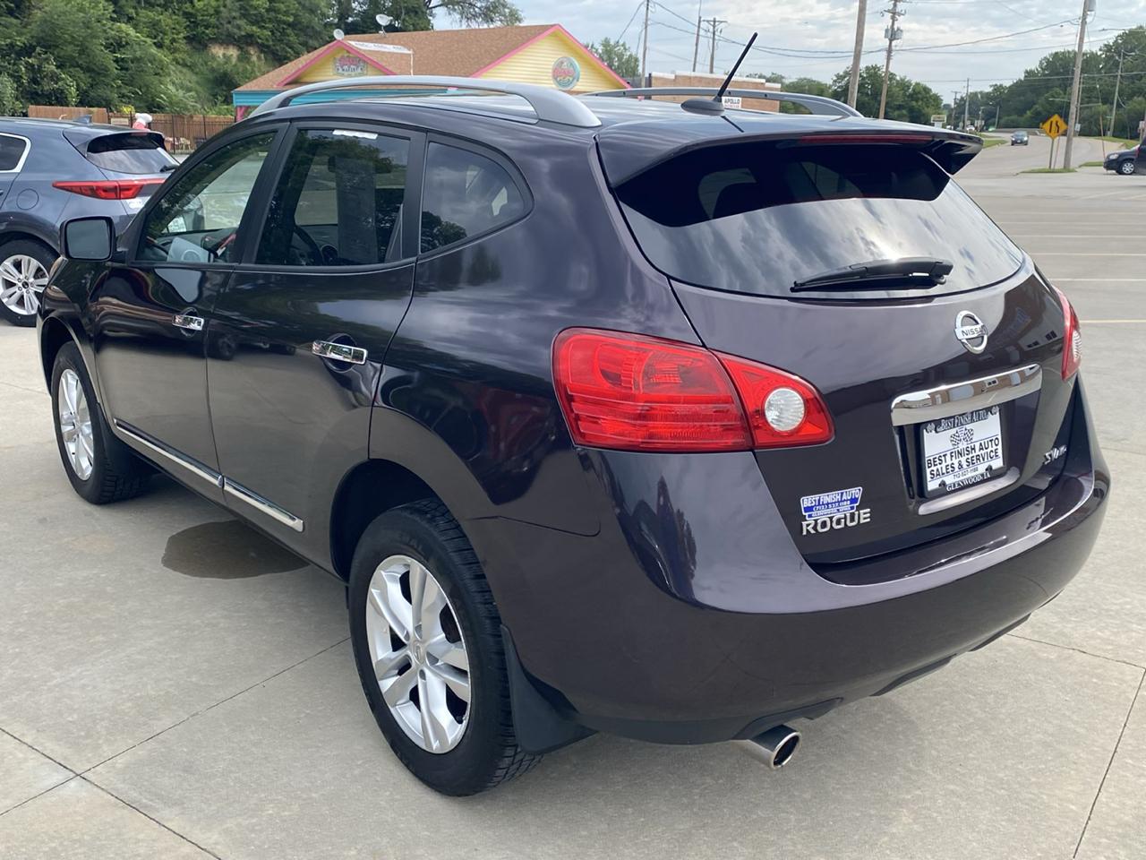 Nissan Rogue S AWD 2013