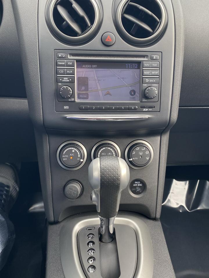 Nissan Rogue S AWD 2013