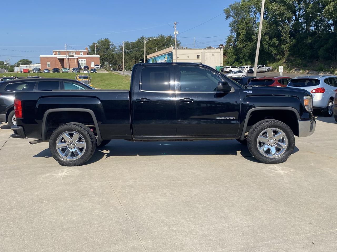 GMC Sierra 1500 4WD Ext Cab 134.0" SLE 2014
