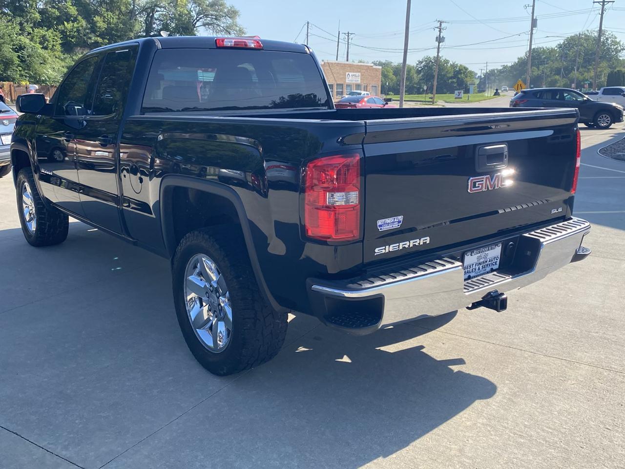 GMC Sierra 1500 4WD Ext Cab 134.0" SLE 2014