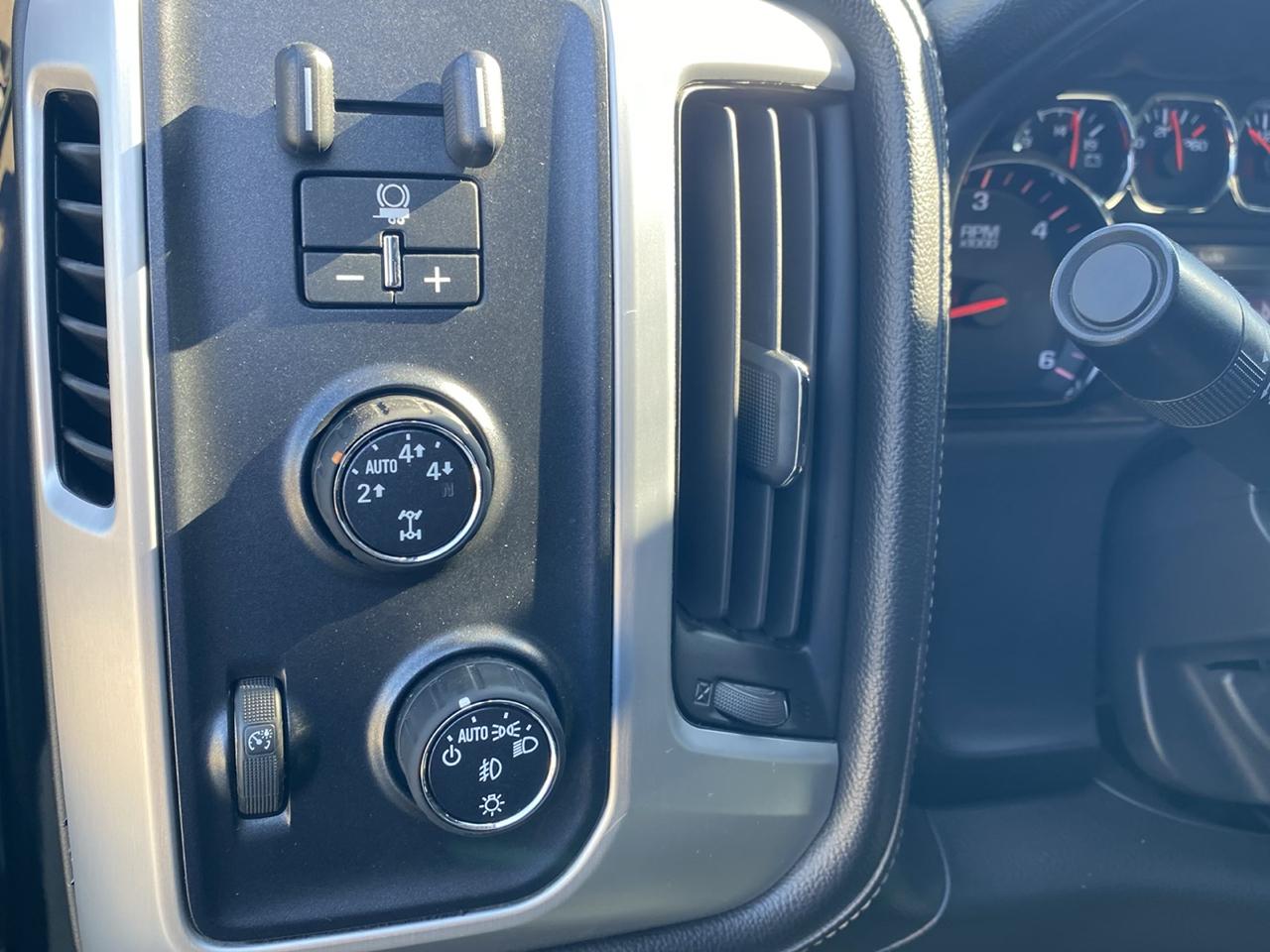 GMC Sierra 1500 4WD Ext Cab 134.0" SLE 2014