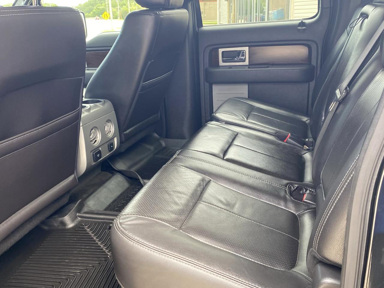 Ford F-150 4WD SuperCrew 139" Lariat 2012