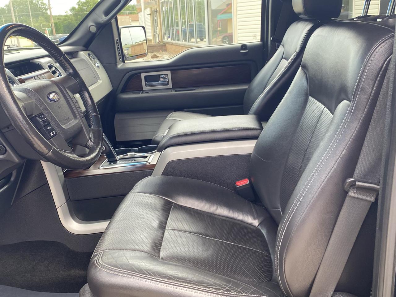 Ford F-150 4WD SuperCrew 139" Lariat 2012