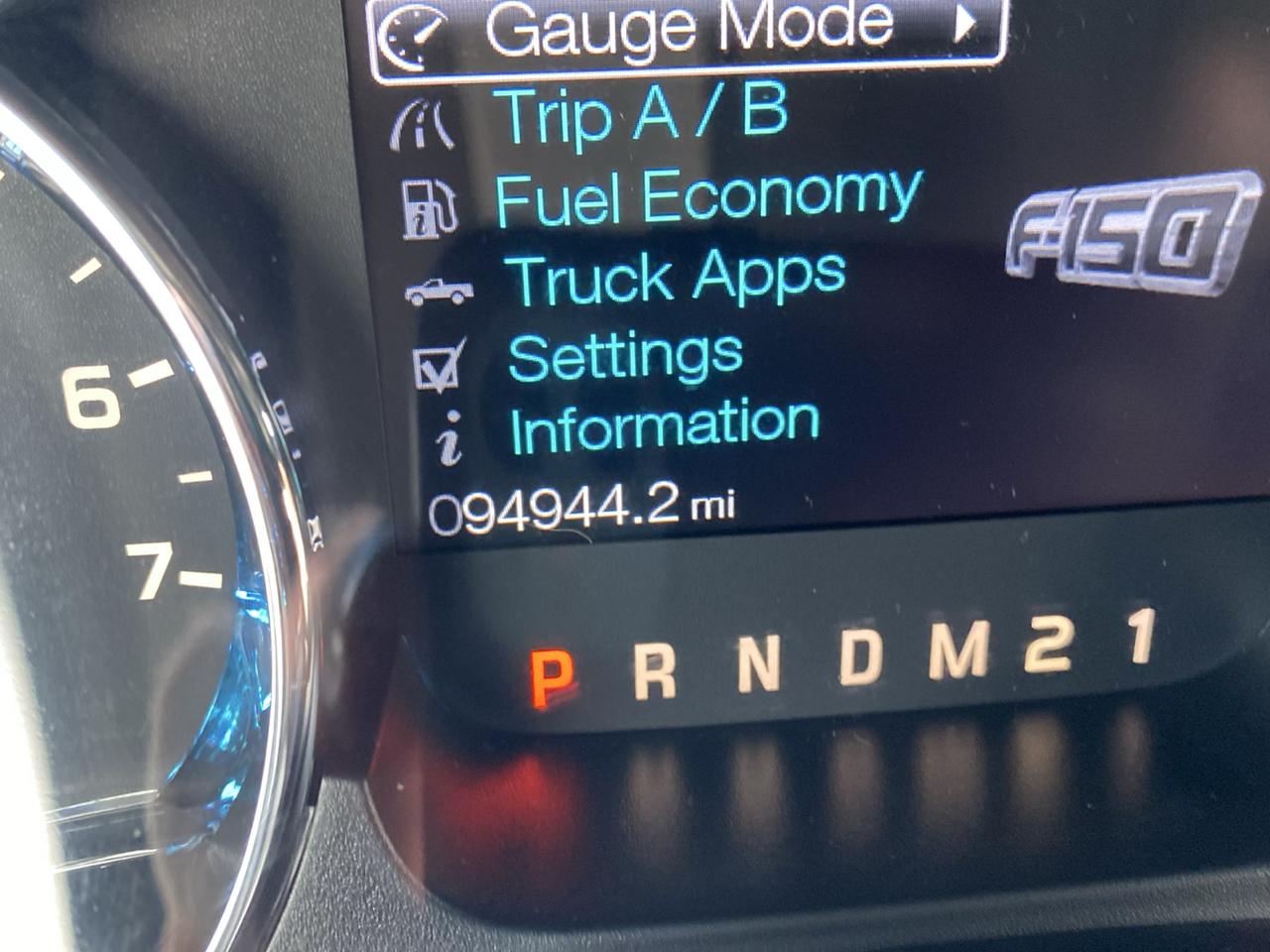 Ford F-150 4WD SuperCrew 139" Lariat 2012