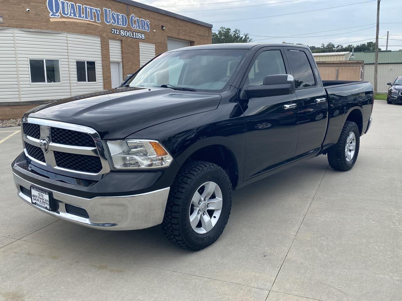 RAM 1500 4WD Quad Cab 140.5" SLT 2014