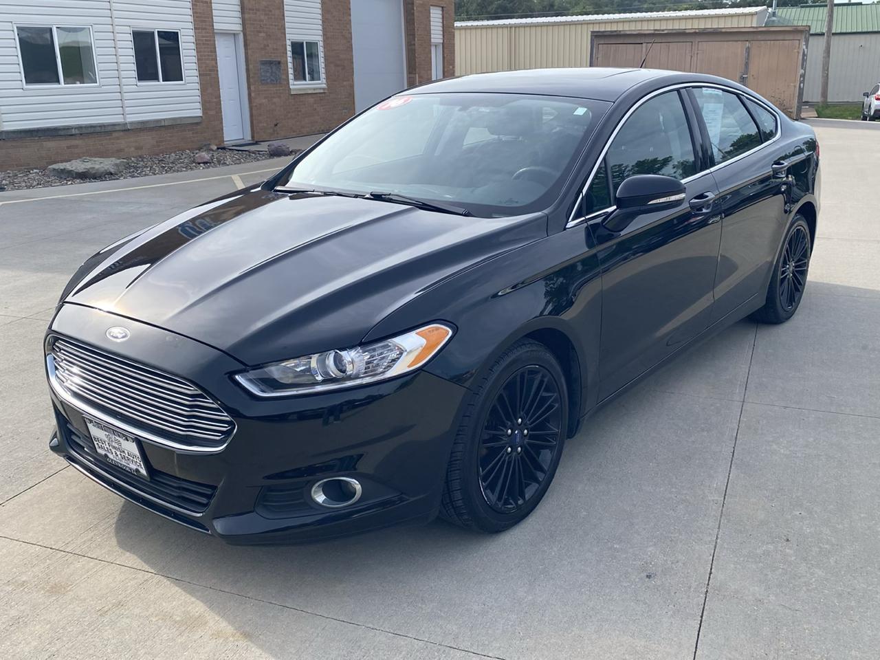 Ford Fusion SE AWD 2016