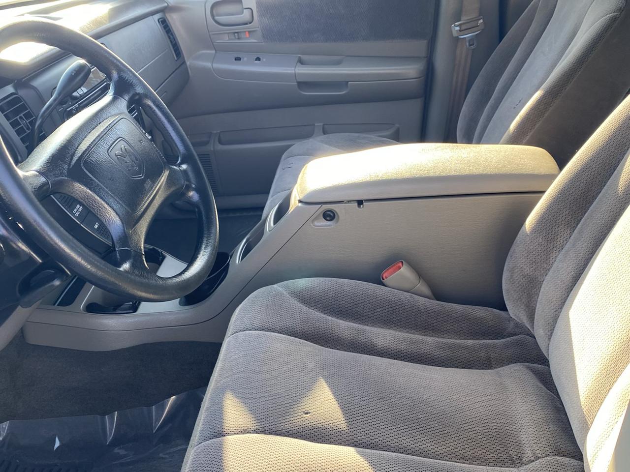 Dodge Dakota SLT Quad Cab 4WD 2002