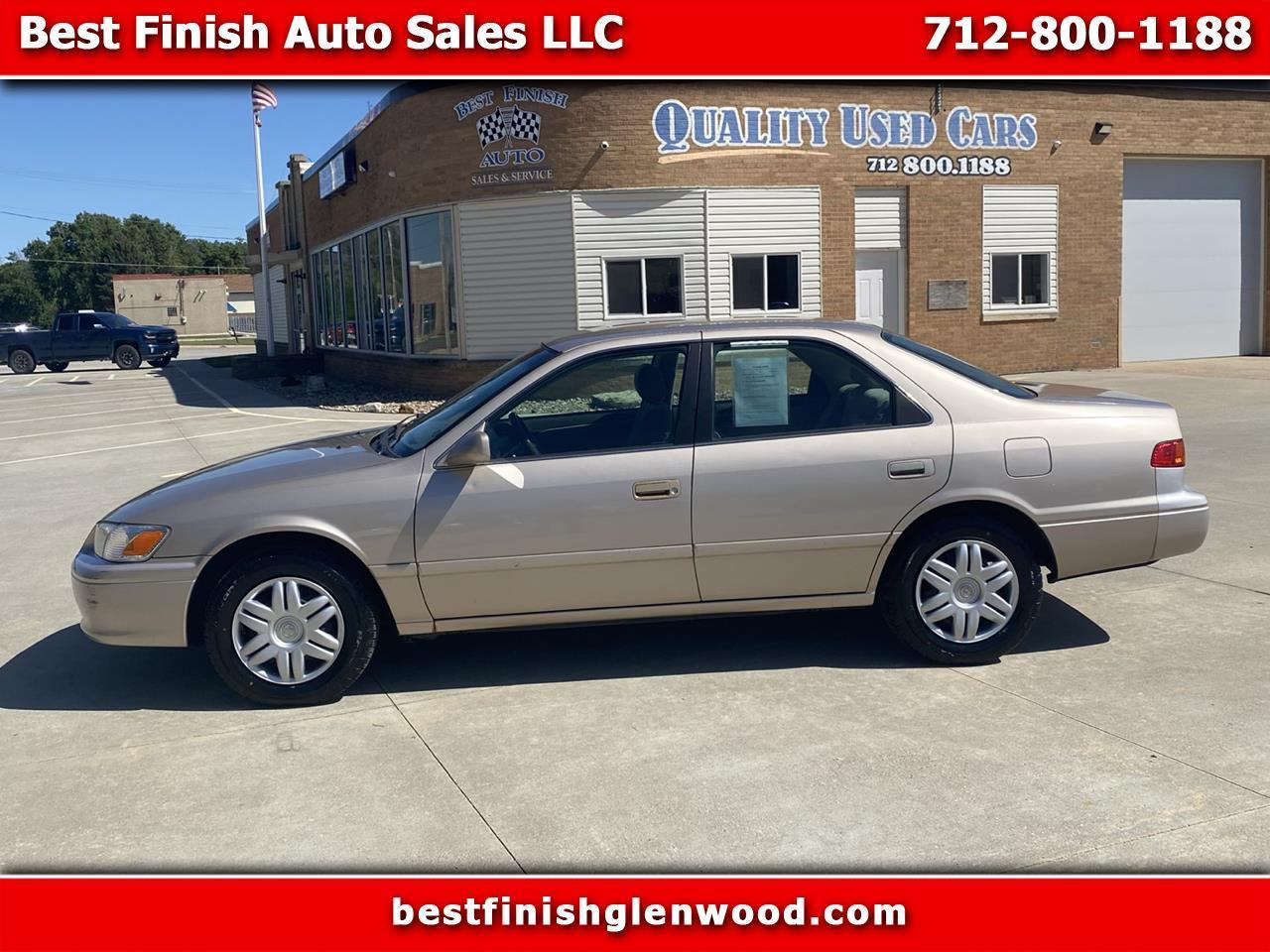 Toyota Camry XLE 2001