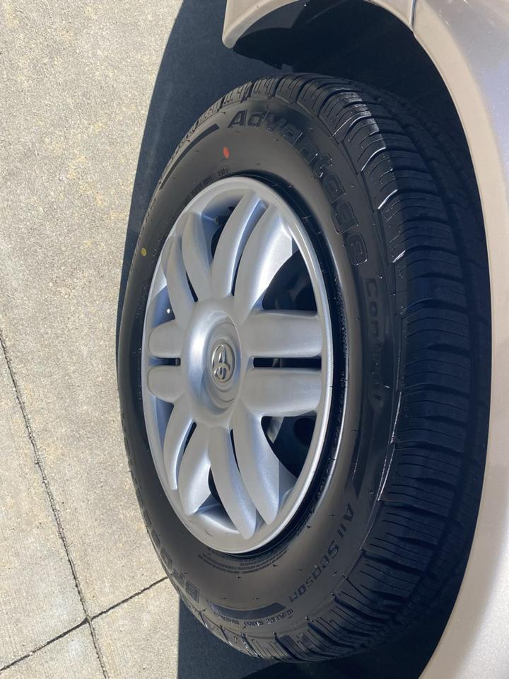 Toyota Camry XLE 2001