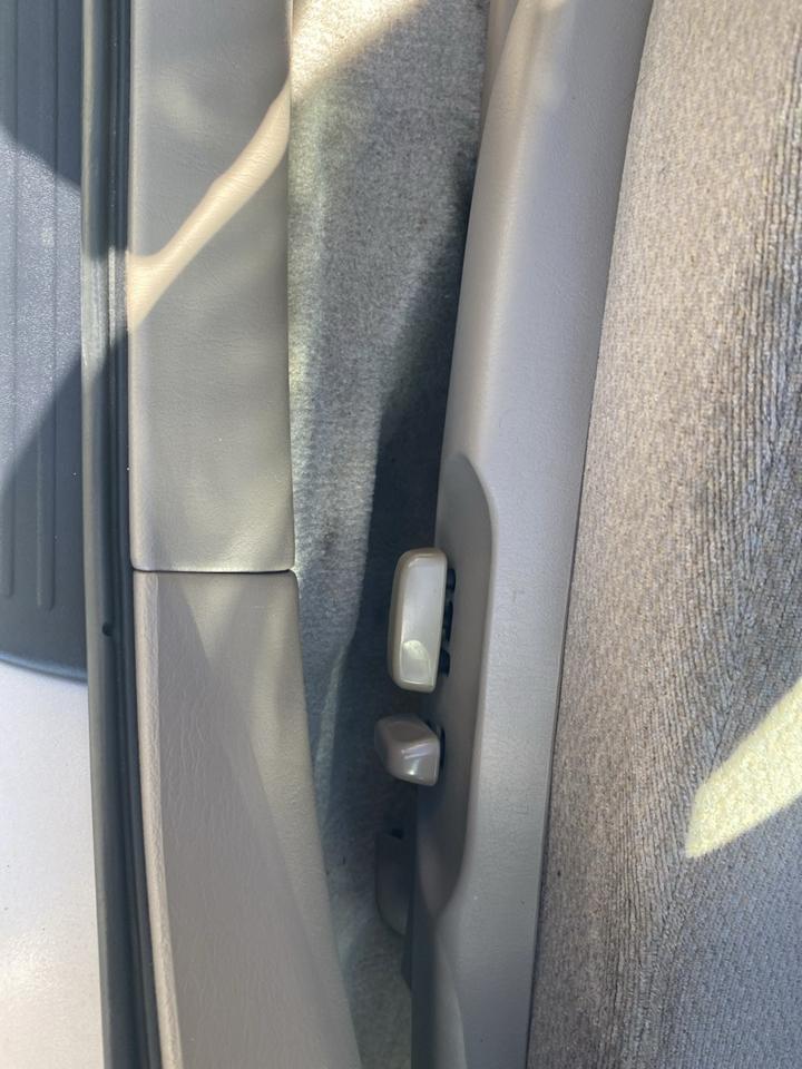 Toyota Camry XLE 2001