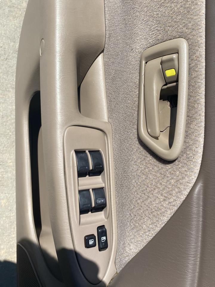 Toyota Camry XLE 2001