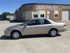 2001 Toyota Camry 