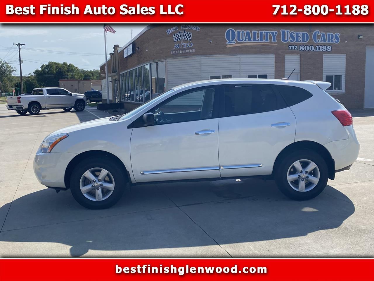 Nissan Rogue S FWD Krom Edition 2012