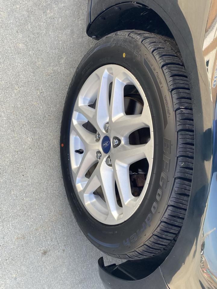 Ford Fusion SE 2014
