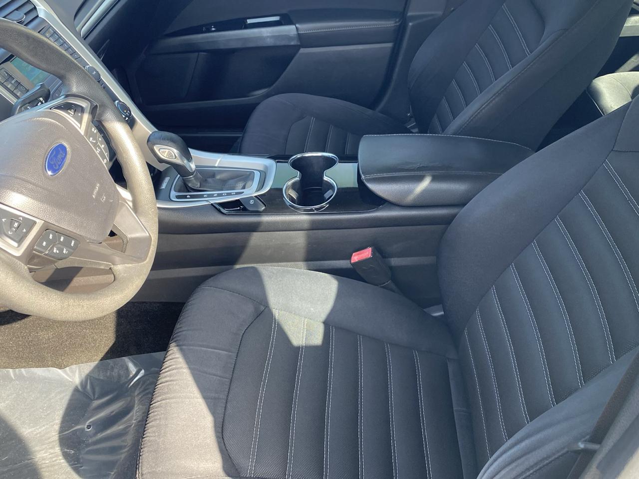 Ford Fusion SE 2014