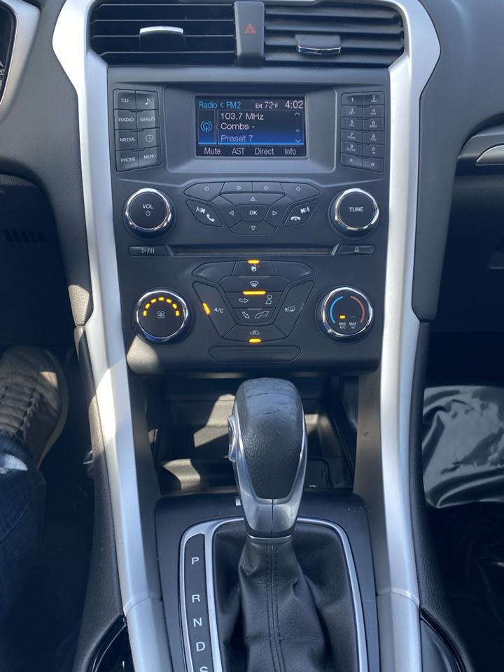 Ford Fusion SE 2014