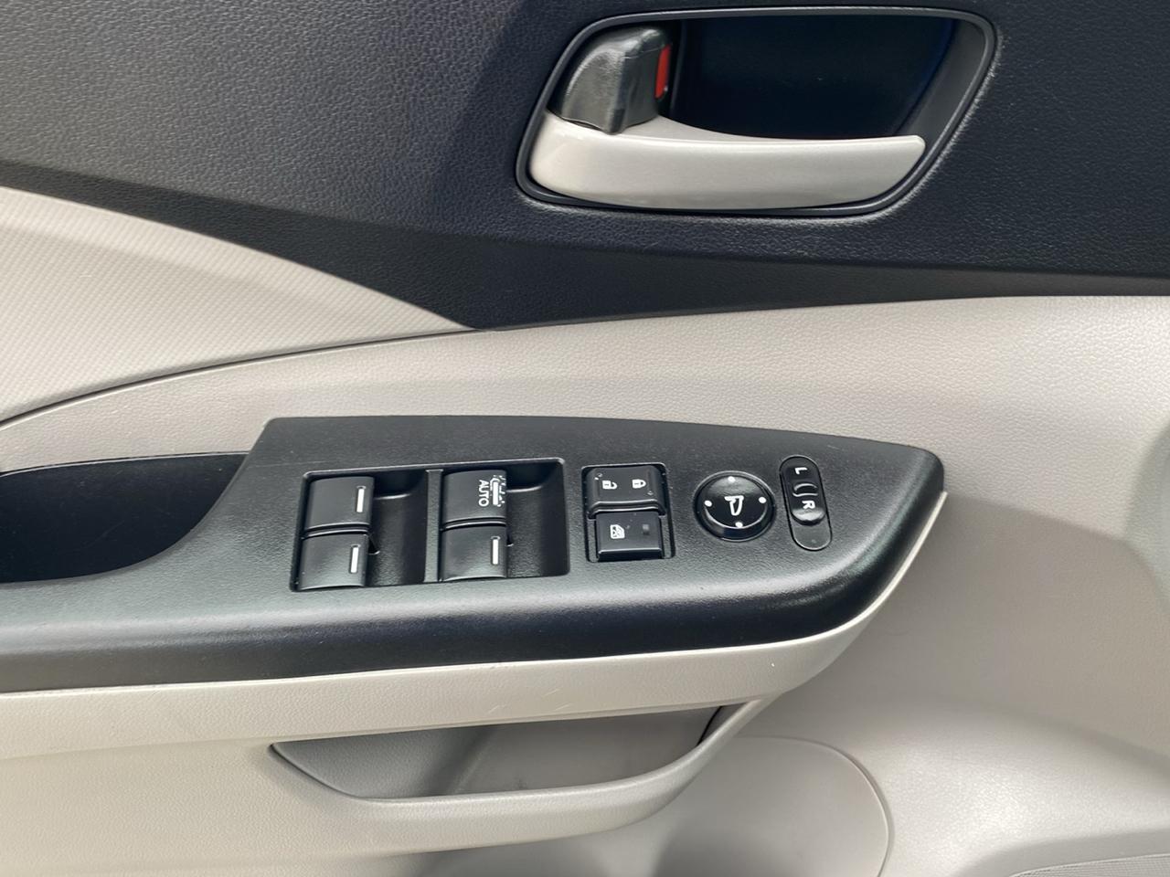 Honda CR-V LX 2WD 5-Speed AT 2013