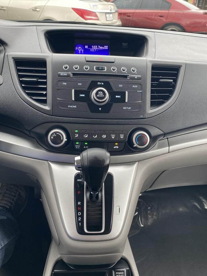 Honda CR-V LX 2WD 5-Speed AT 2013