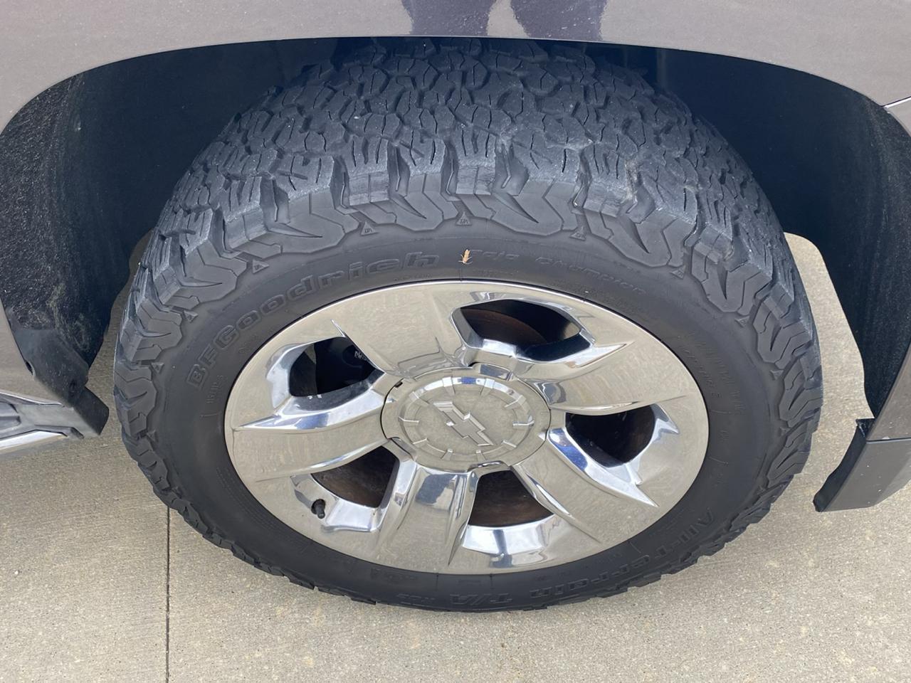 Chevrolet Suburban LTZ 1500 4WD 2015