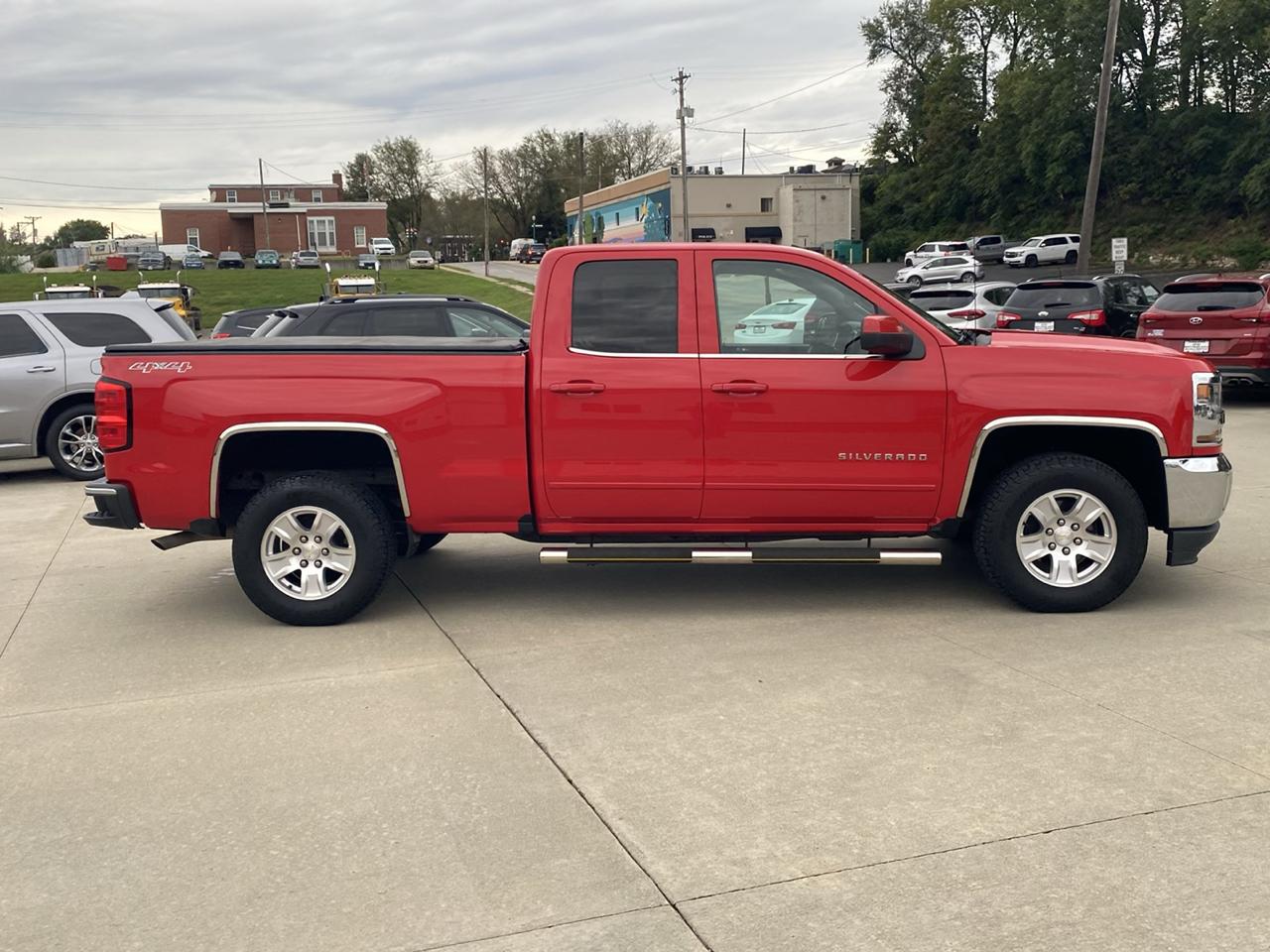 Chevrolet Silverado 1500 2LT Double Cab 4WD 2017