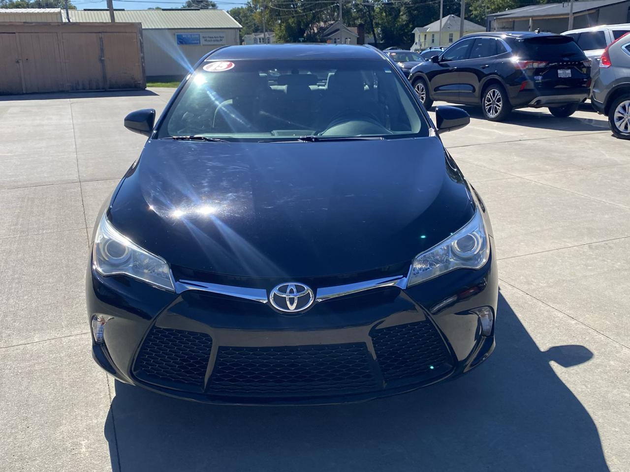 Toyota Camry SE 2015