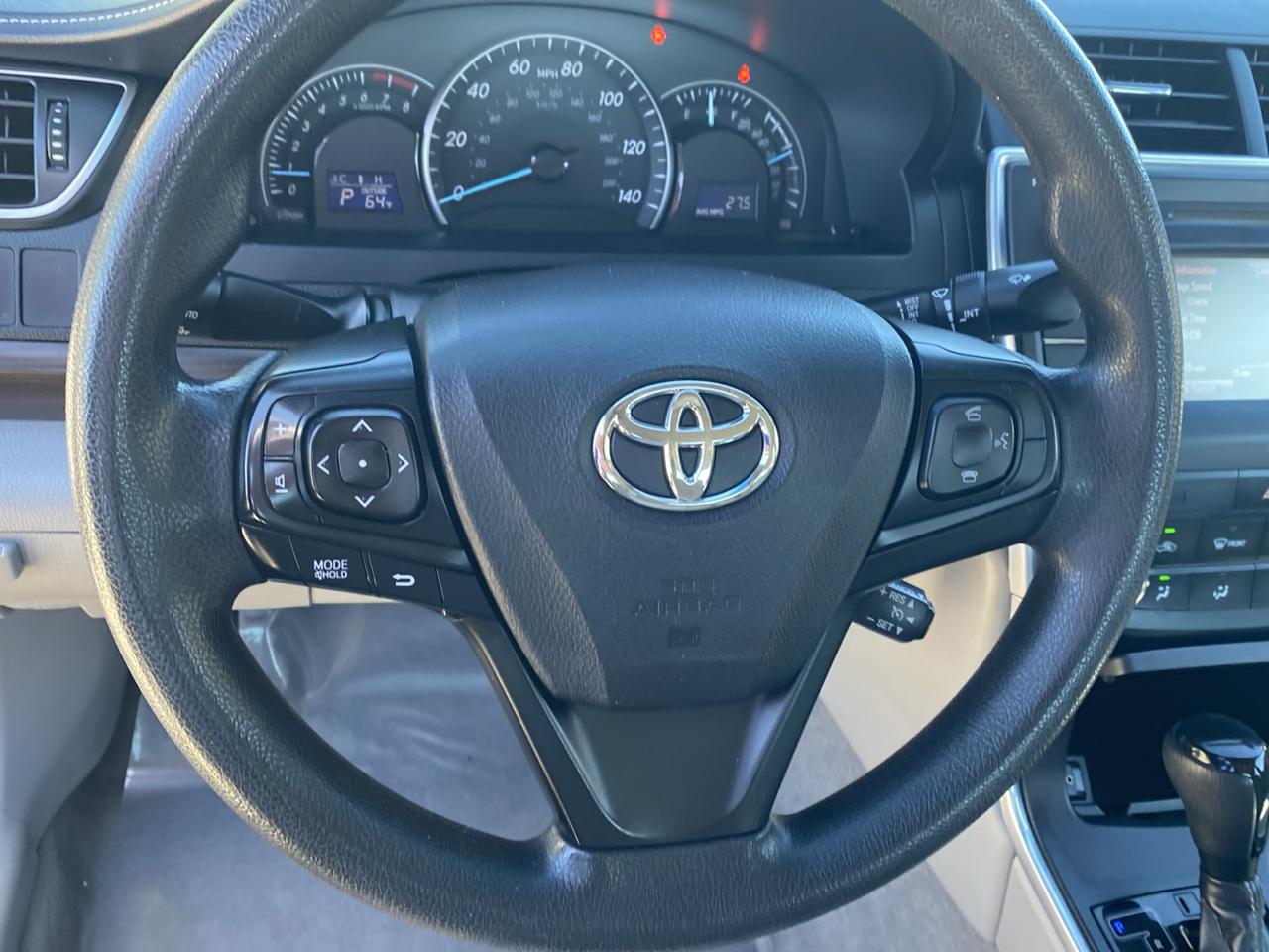 Toyota Camry SE 2015