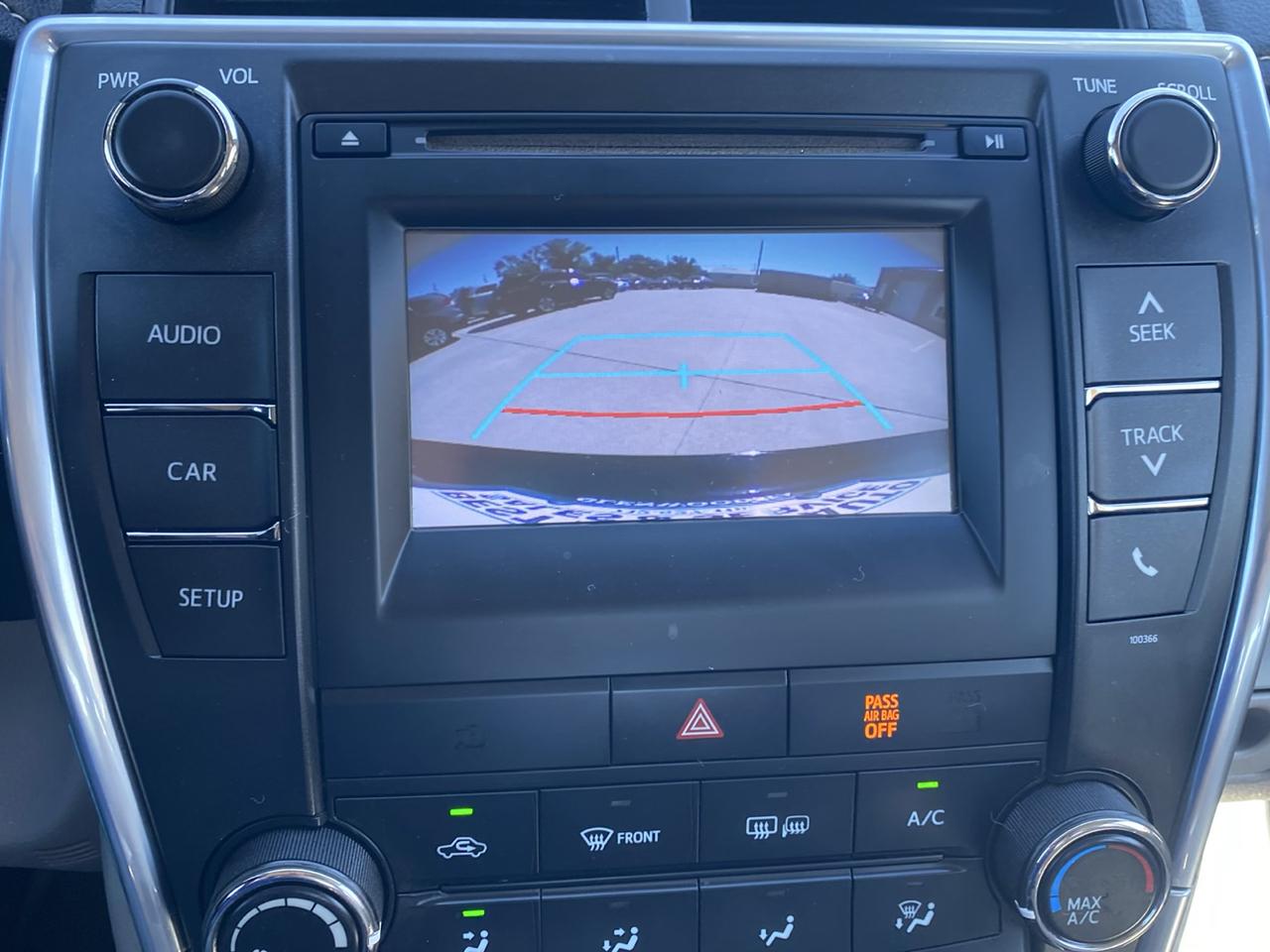 Toyota Camry SE 2015