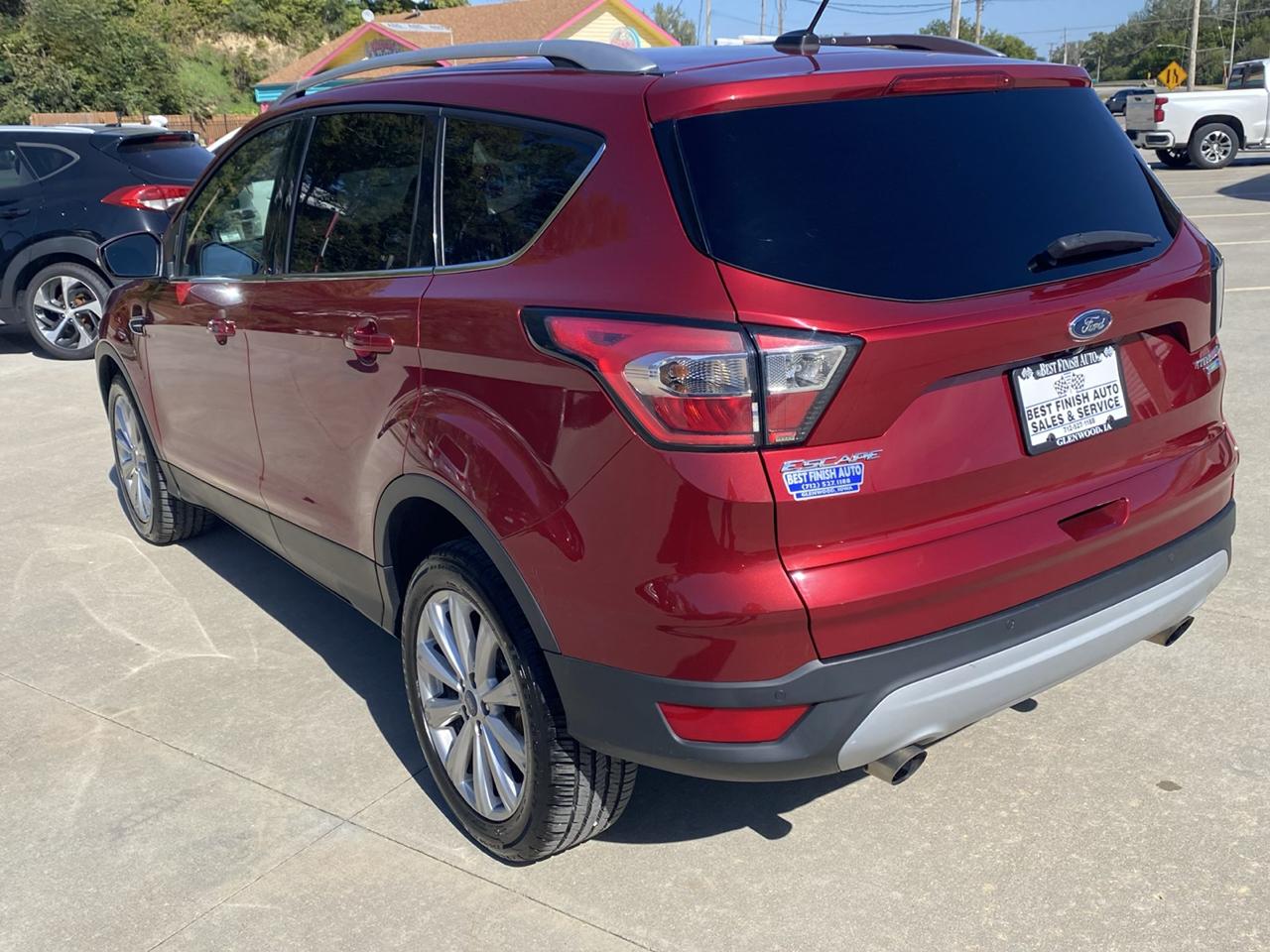 Ford Escape Titanium 4WD 2017