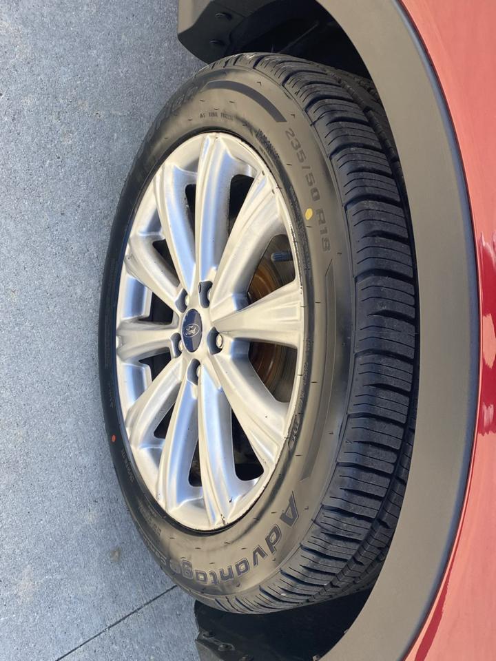 Ford Escape Titanium 4WD 2017