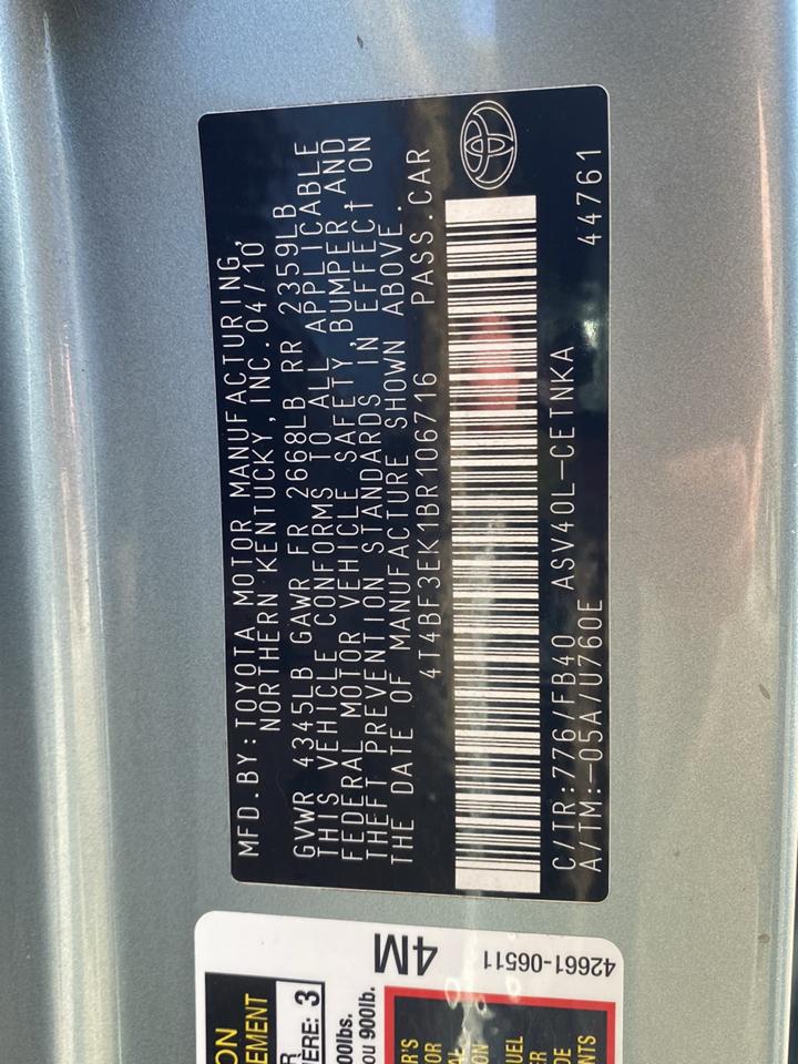 Toyota Camry Base 6-Spd AT 2011