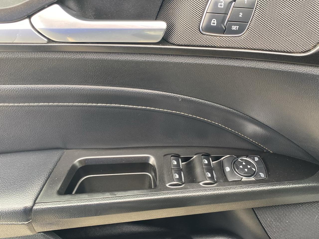 Ford Fusion Titanium AWD 2017