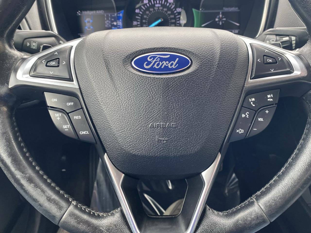 Ford Fusion Titanium AWD 2017